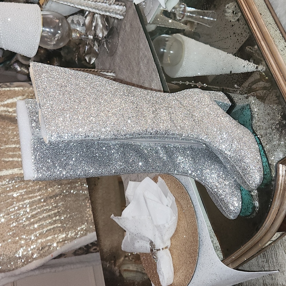 Betsey Johnson boots